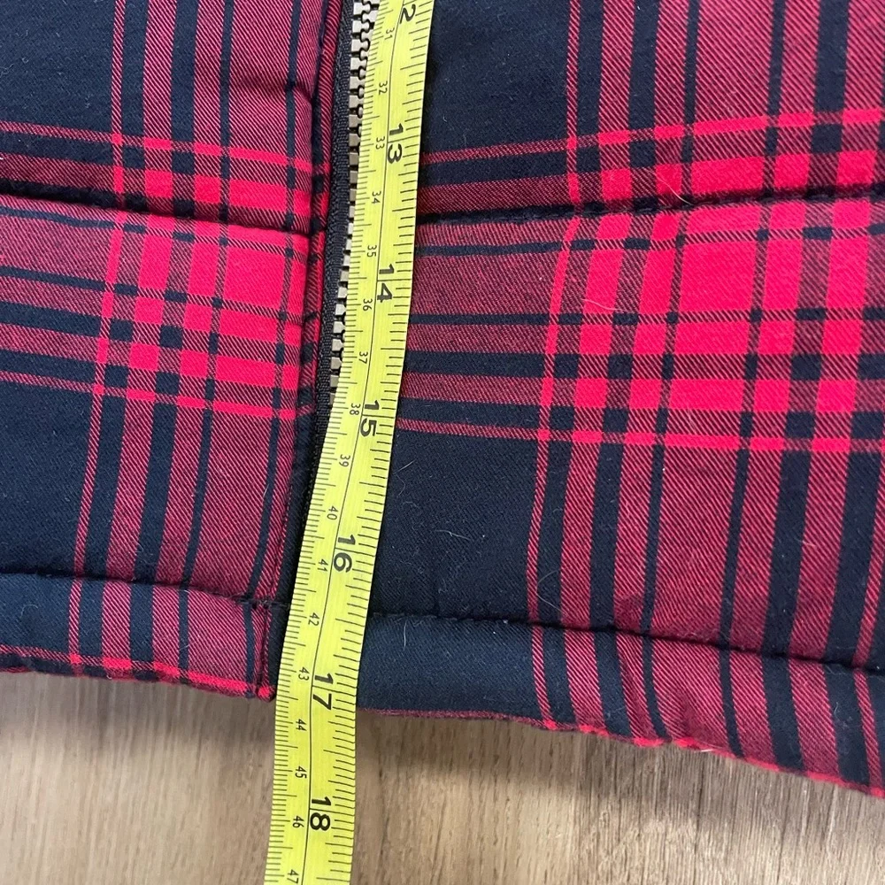 Toddlers‎ Buffalo plaid puffer vest size 4